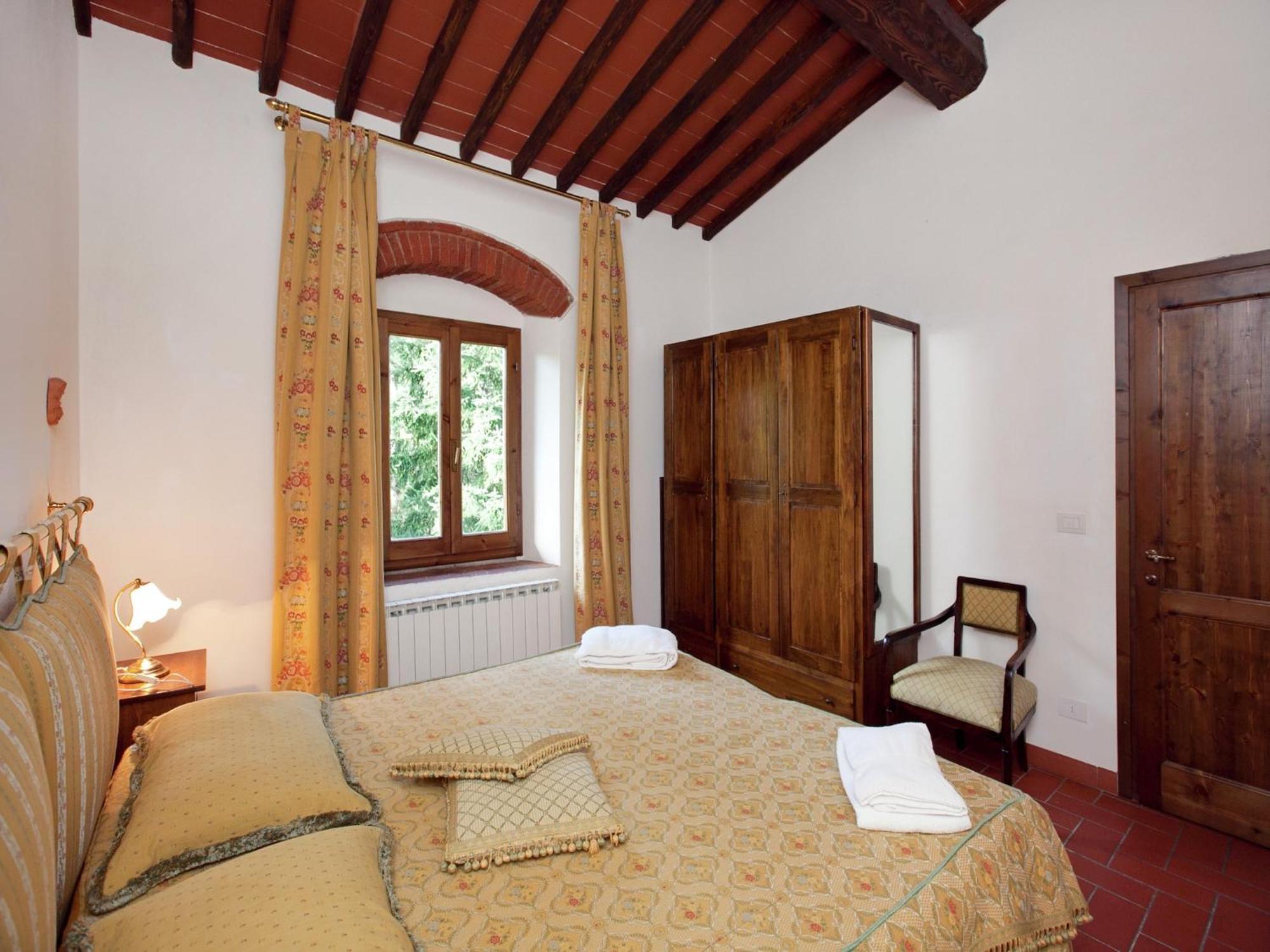 Pleasant With Swimming Pool Garden Bbq Parking * Lucolena in Chianti