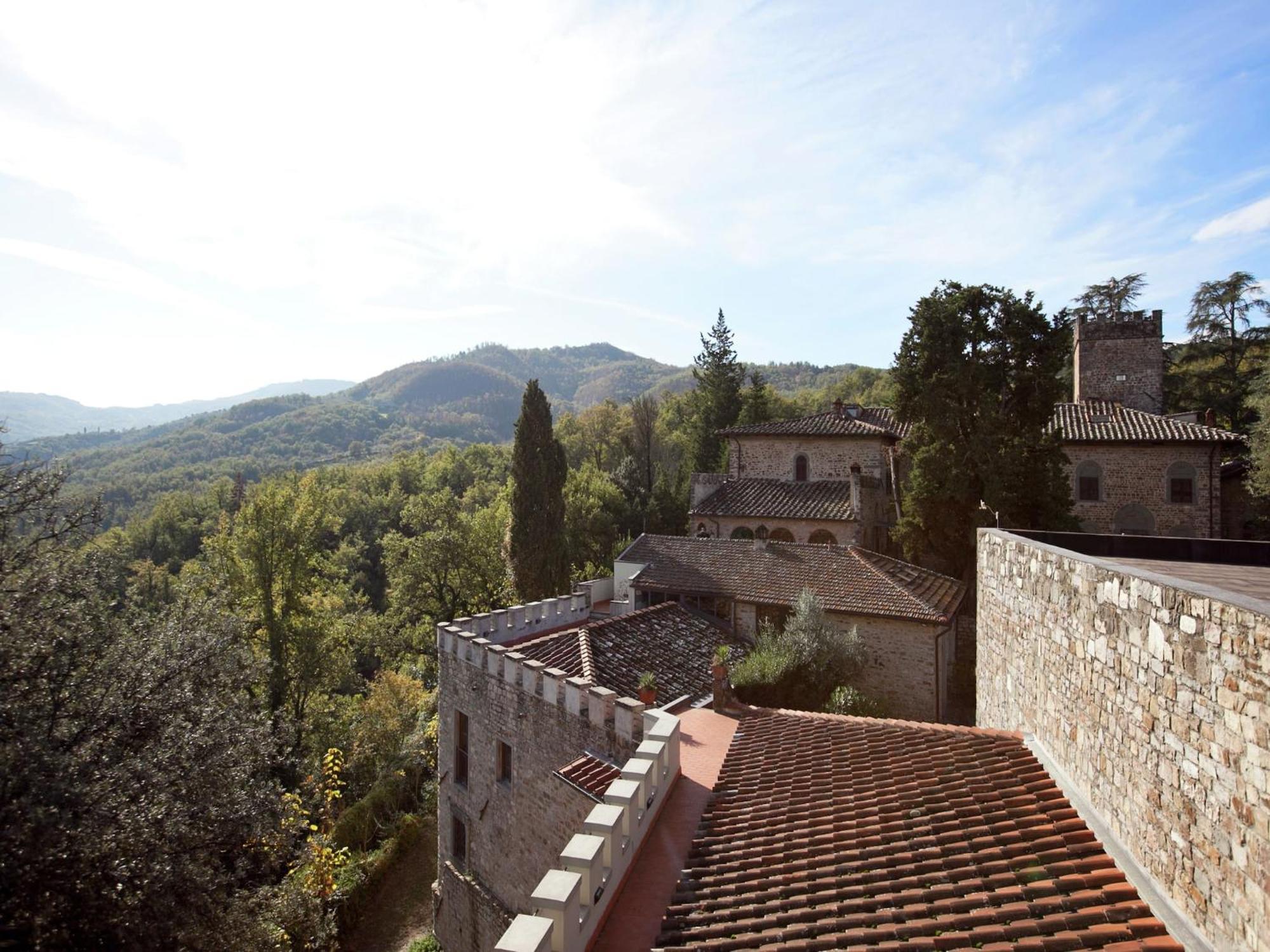 Pleasant With Swimming Pool Garden Bbq Parking Apartment Lucolena in Chianti