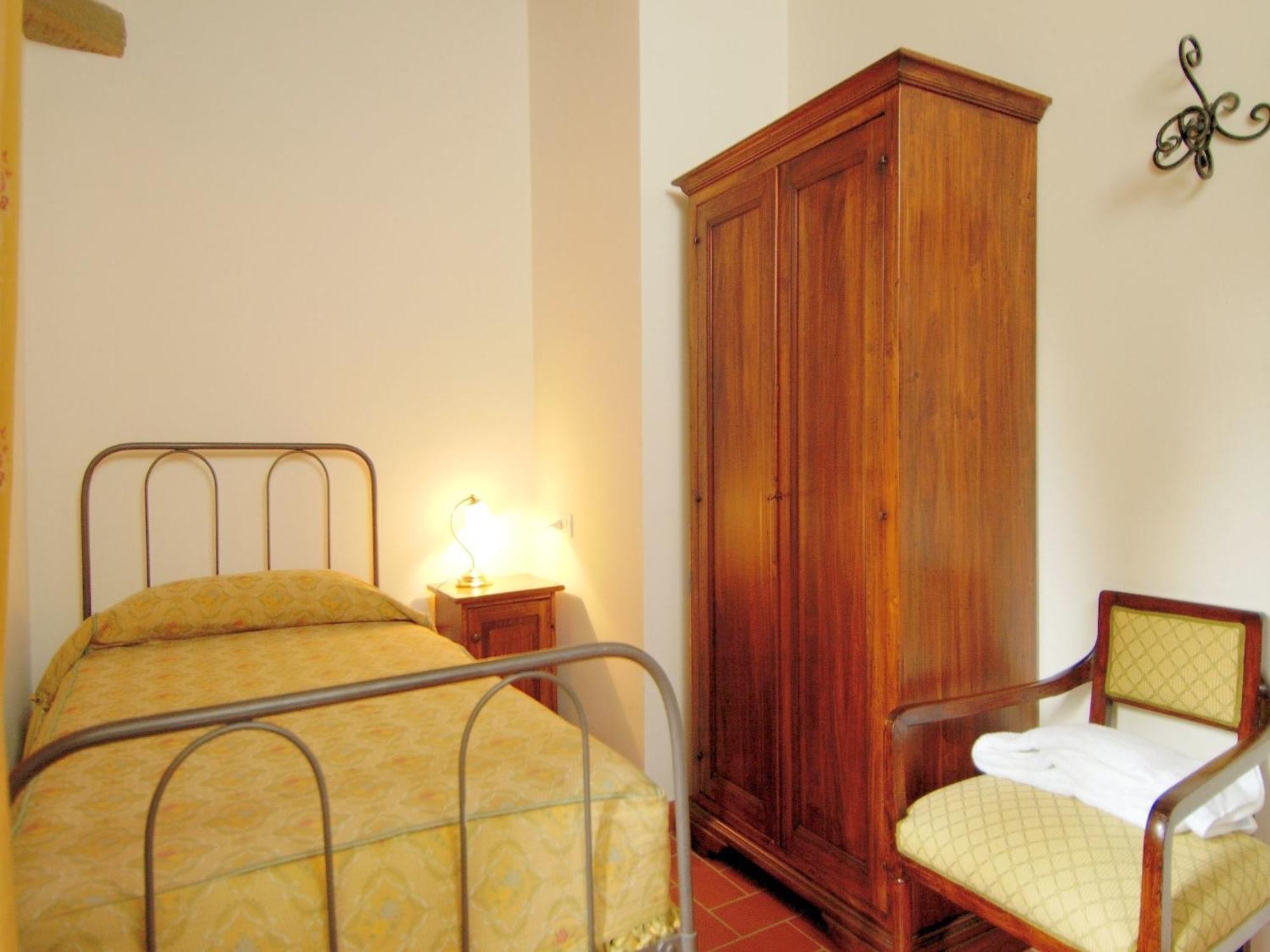 Pleasant With Swimming Pool Garden Bbq Parking Apartamento