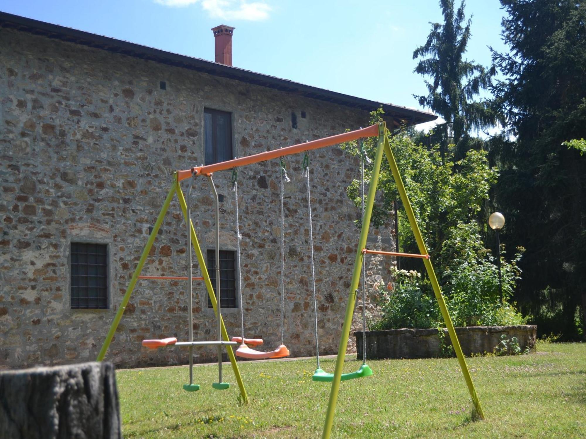 Pleasant With Swimming Pool Garden Bbq Parking Apartamento